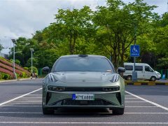 Zeekr 001 YOU Edition 100kWh AWD - фото 2