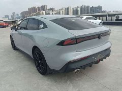 Changan UNI-V 1.5T Edition - фото 10