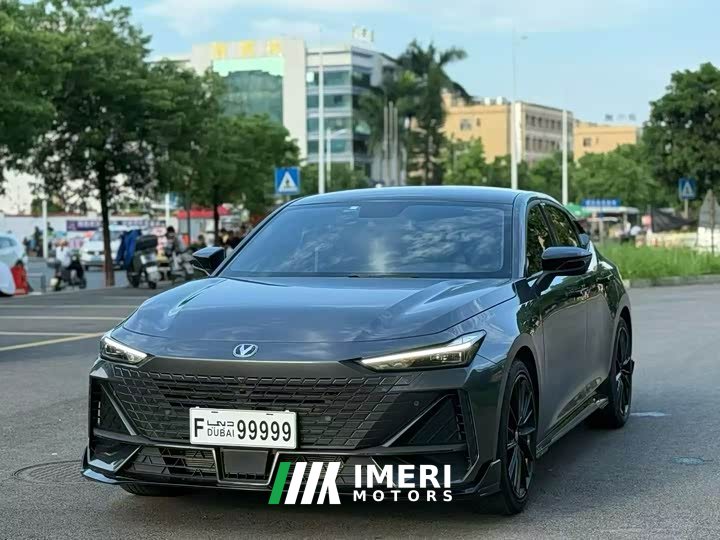 Changan UNI-V 1.5T Edition - автомобиль из Китая