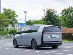 Li Auto MEGA Home Edition - фото 4