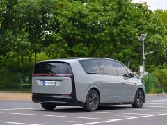 Li Auto MEGA Home Edition - фото 6