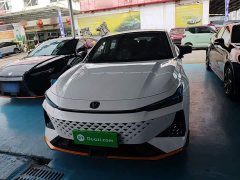 Changan UNI-V 1.5T Premium Version - фото 3