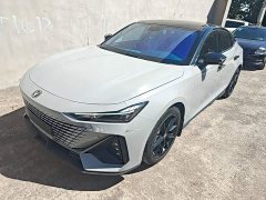 Changan UNI-V 1.5T Premium Version - фото 2