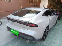 Changan UNI-V 1.5T Premium Version - фото 7