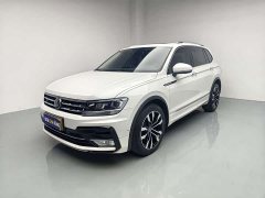 Volkswagen L 330TSI 2WDR-Line Edition - фото 1