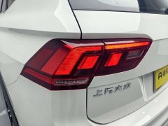 Volkswagen L 330TSI 2WDR-Line Edition - фото 8