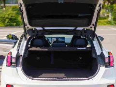 Zeekr 001 YOU Edition 100kWh AWD - фото 13