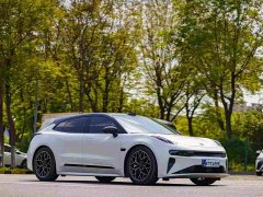 Zeekr 001 YOU Edition 100kWh AWD - фото 3