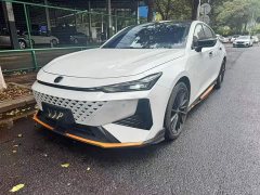 Changan UNI-V 1.5T Premium Version - фото 1