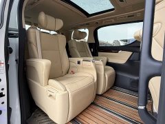 Toyota Alphard 2021 Hybrid 2.5L Luxury - фото 15