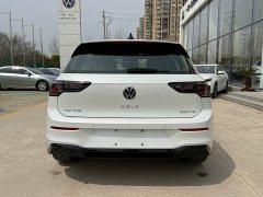 Volkswagen Golf 300TSI R-Line - фото 6