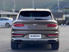Bentley Bentayga 4.0T V8 EWB Azure - фото 16