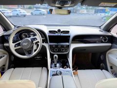 Bentley Bentayga 4.0T V8 EWB Azure - фото 6
