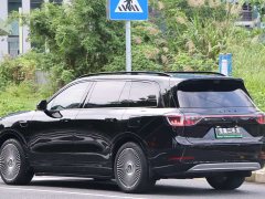 AITO Wenjie M9 extended range Ultra version 52kWh 6-seater version (192-line lidar) - фото 4