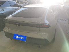 Changan UNI-V 1.5T Premium Version - фото 3