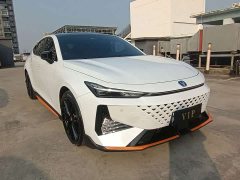 Changan UNI-V 1.5T Premium Version - фото 2