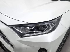 Toyota RAV4 2.0L CVT2WDPremium Edition - фото 7