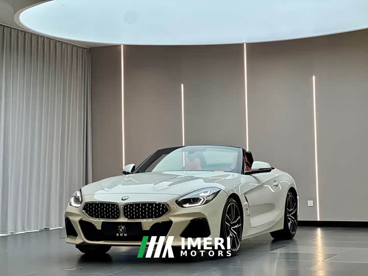 BMW Z4 sDrive 25i M - автомобиль из Китая