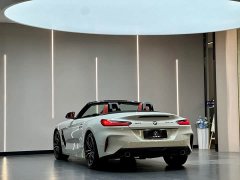 BMW Z4 sDrive 25i M - фото 10