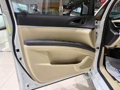 Buick GL8 Luxury Version - фото 11