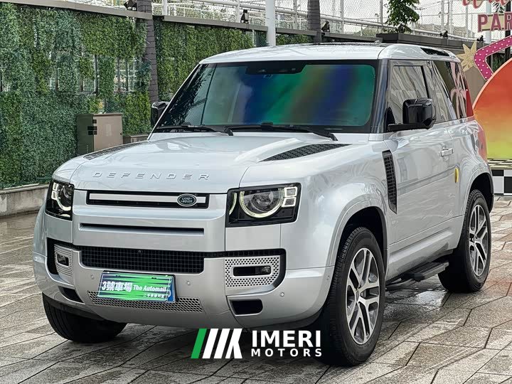 Land Rover 90 3.0T P400 XS - автомобиль из Китая