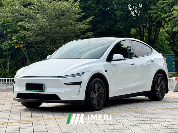 Tesla Model Y Long Range Edition - автомобиль из Китая