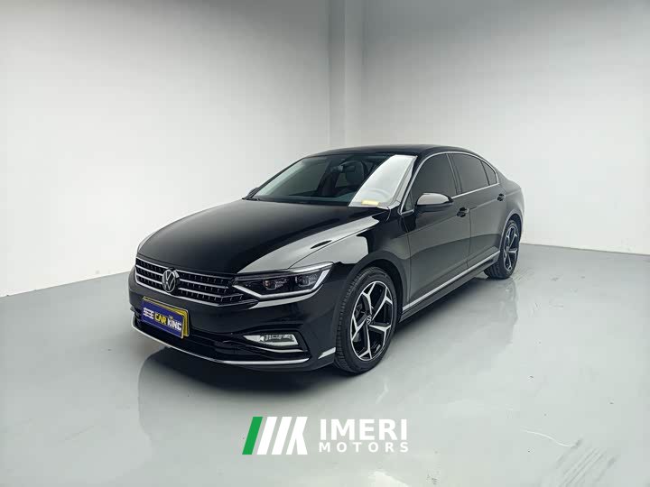 Volkswagen 330TSI DSGLuxury Version