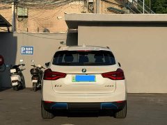 BMW iX3 facelift leading - фото 9