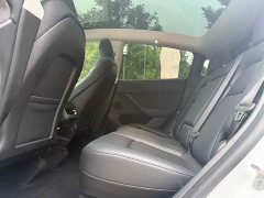 Tesla Model Y Edition - фото 11