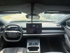 Geely 8 130km EM-i Premium Edition - фото 3