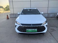 BYD Qin PLUS DM-i 210KM aggressive - фото 2