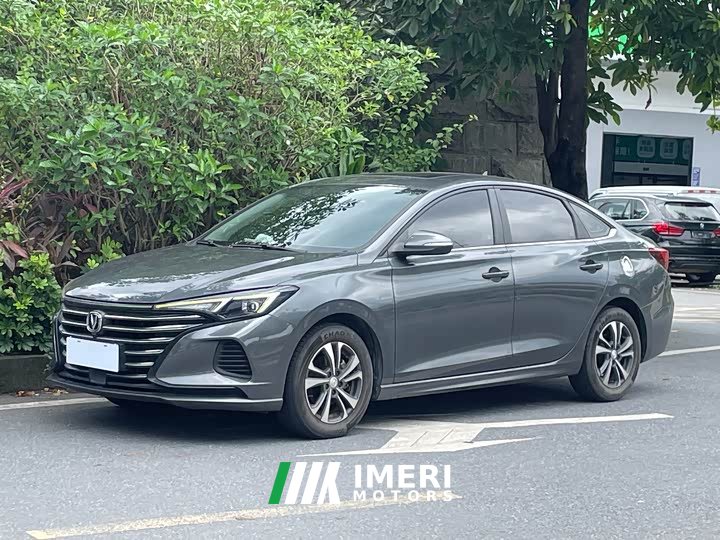 Uni-Z PLUS 1.6L GDI Luxury Version