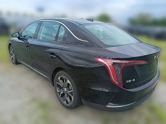 Hongqi E-QM5 Edition - фото 7