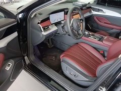 Hongqi H5 2.0T Edition - фото 16