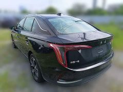 Hongqi E-QM5 Edition - фото 7