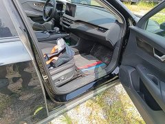Hongqi E-QM5 Edition - фото 9