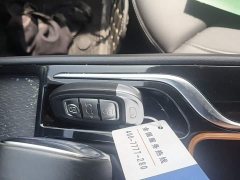 Hongqi E-QM5 Edition - фото 13