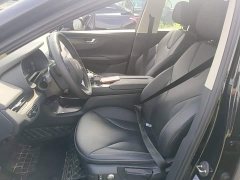 Hongqi E-QM5 Edition - фото 20