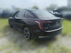 Hongqi E-QM5 Edition - фото 7