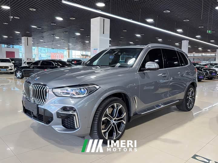 BMW X5 xDrive 40Li Deluxe VersionM - автомобиль из Китая