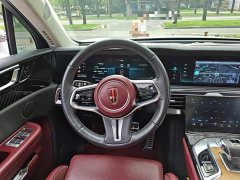 Hongqi E-HS9 460km Edition - фото 6