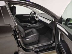 Tesla Model Y Edition - фото 12