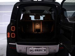 Land Rover 110 3.0T P400 Edition - фото 18