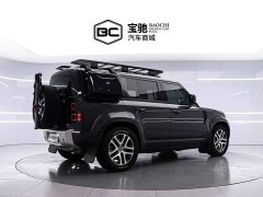 Land Rover 110 3.0T P400 Edition - фото 3