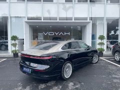 Voyah Lantu Chasing Light L 2026 Four-wheel Drive Ultra - фото 7