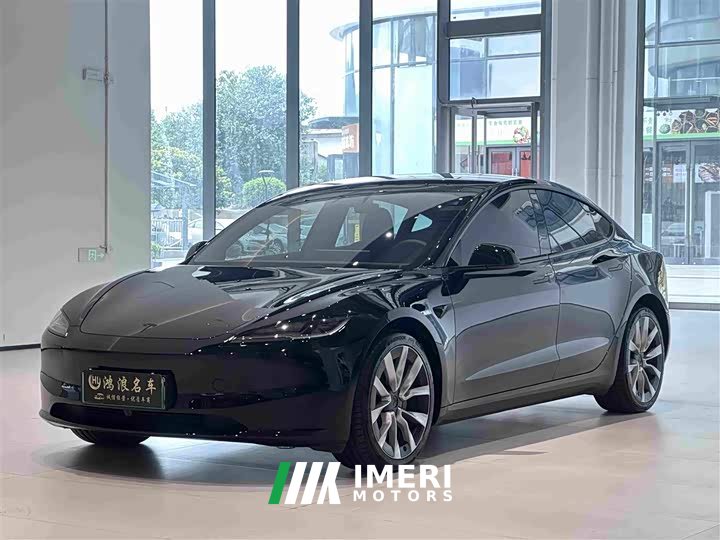 Tesla Model 3 Long Range Edition - автомобиль из Китая