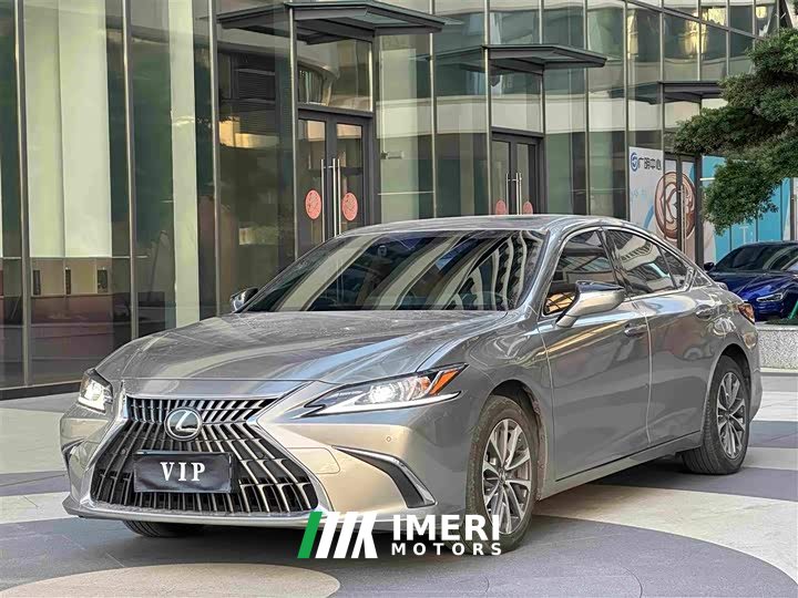 Lexus ES 300h Edition