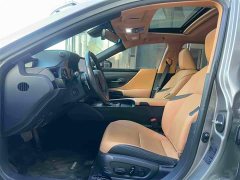 Lexus ES 300h Edition - фото 4