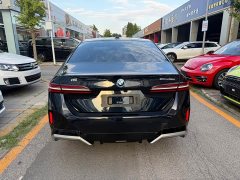 BMW i5 eDrive 35L M - фото 5
