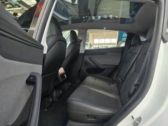 Tesla Model Y Edition - фото 8